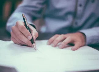 Πώς να προσθέσετε υδατογράφημα στα Έγγραφα Google