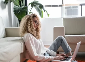 Πώς να ενεργοποιήσετε τους υπότιτλους στο Crunchyroll